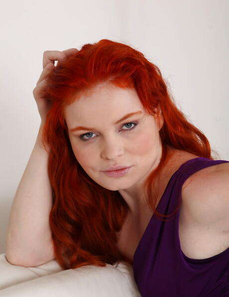 Stunning czech red-haired mature Barbara Babeurre exposing her butt and toying her twat 